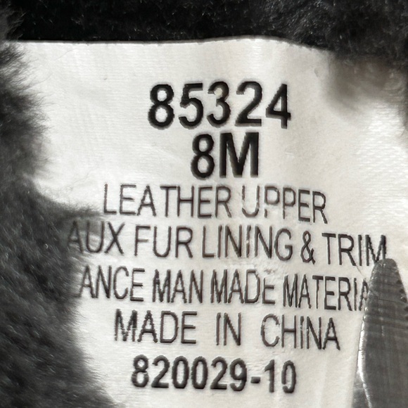 Minnetonka Gray Suede Faux-Fur Lined Boots — Size 8M women’s - Picture 10 of 10